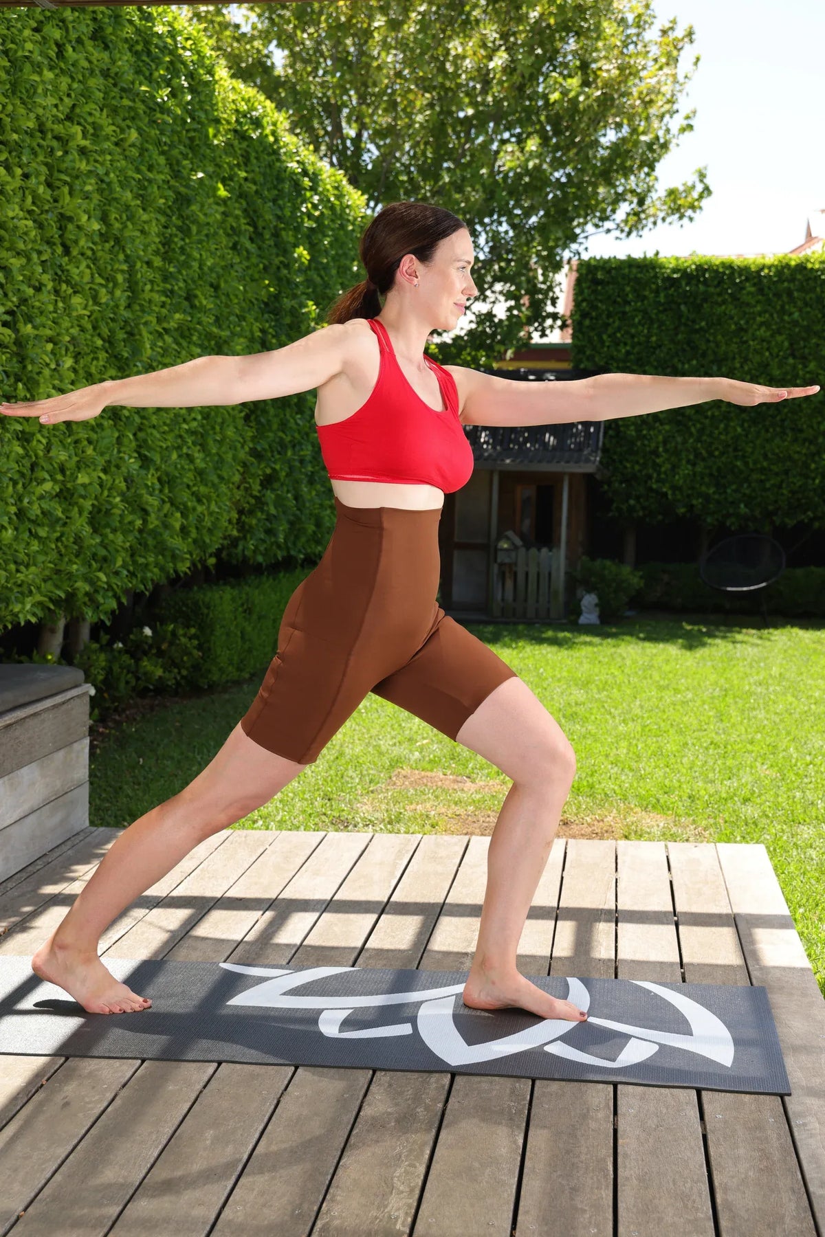 Look Elegant. Feel Supported. Recover with Confidence.